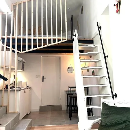 Studio Deco Apartman *